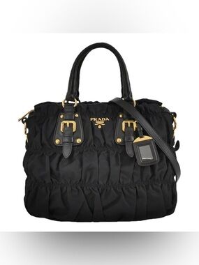 Prada Tessuto Gaufre Shoulder Bag - Colour Black 🖤👜